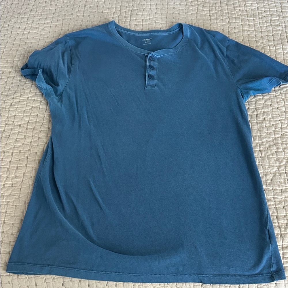 Old Navy Men's Short Sleeve Blue Henley size large